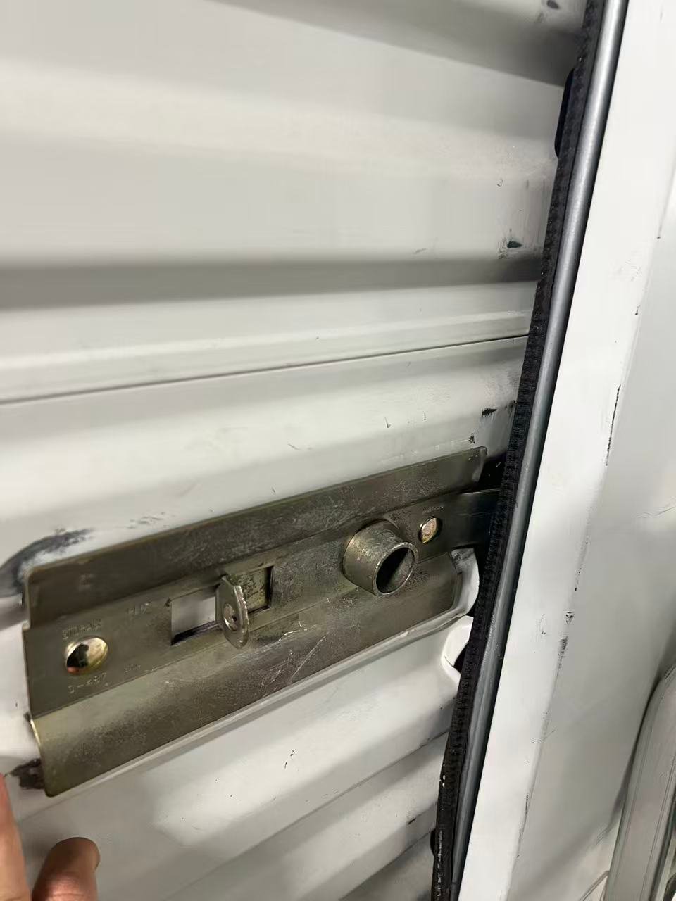 Notice On Tracing Stolen Products Notice on Tracing Stolen Products